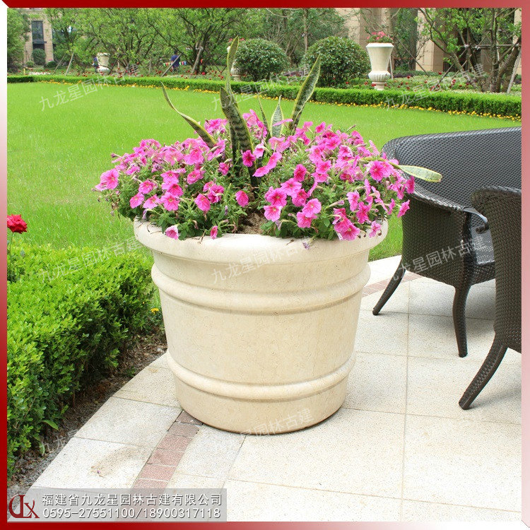 埃及米黃石雕花缽